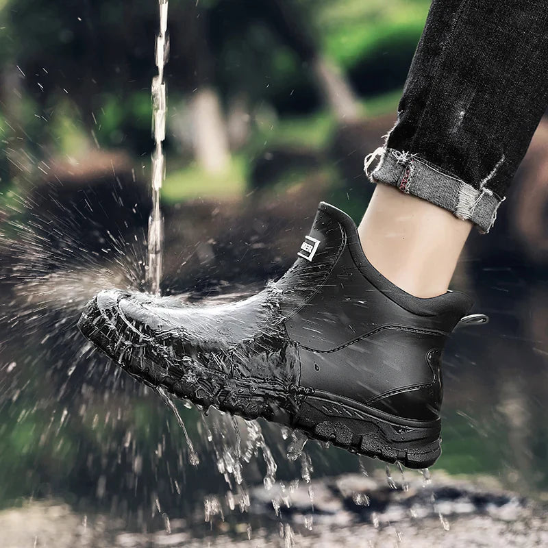 Men's Waterproof Insulated Ankle Boots with Non-Slip Sole – Lightweight Outdoor Footwear