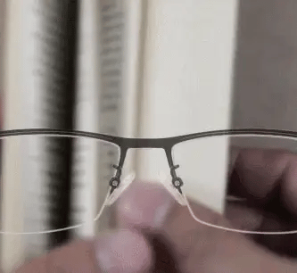 Multifocal Smart Glasses with Rapid Light Adaptation and Progressive Optics
