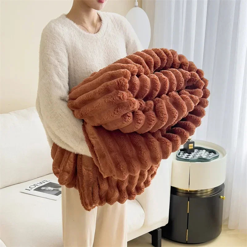 Soft Faux Shearling Throw Blanket | Fluffy & Warm